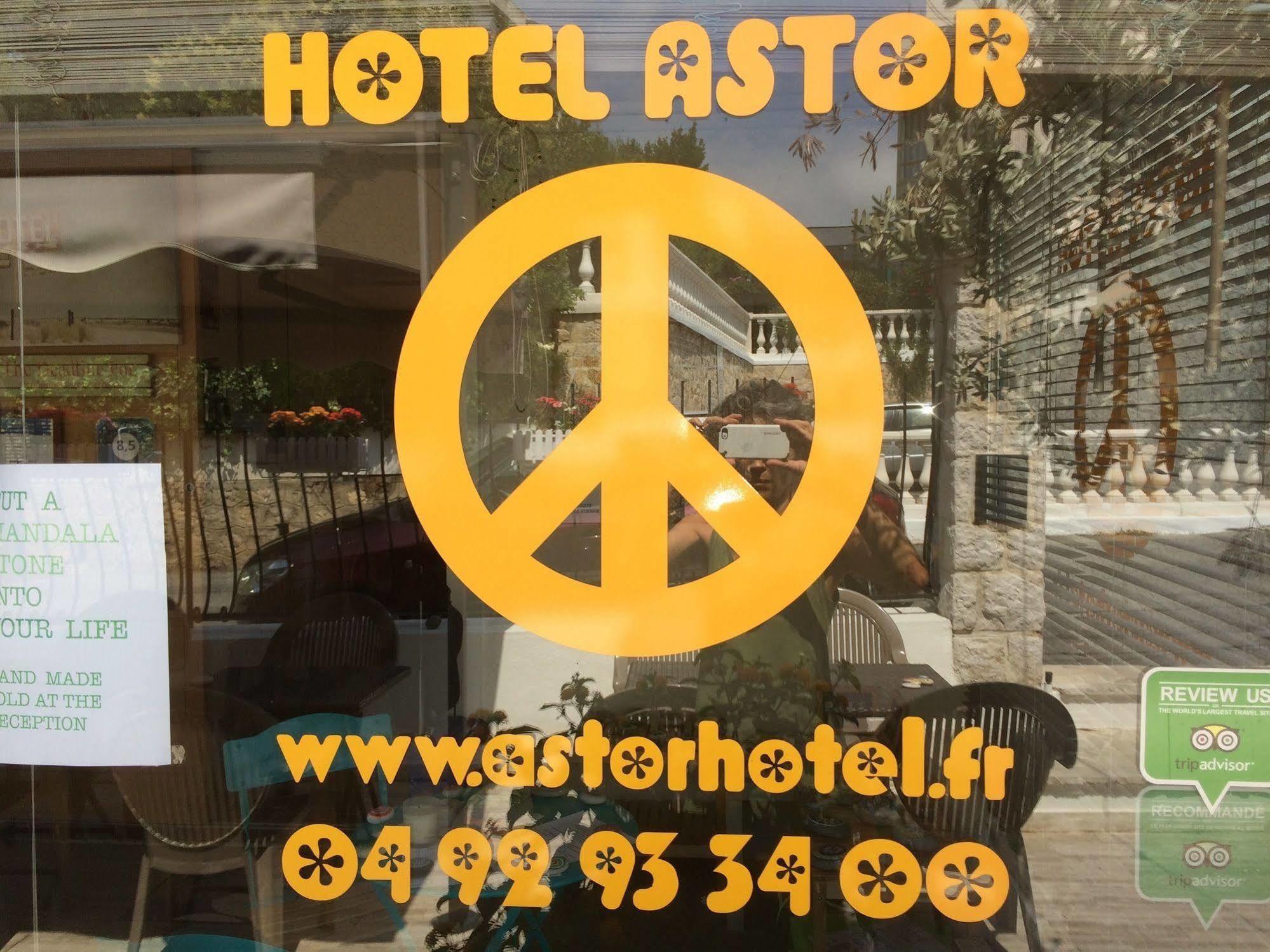 Hotel & Studios Astor Antibes Bagian luar foto