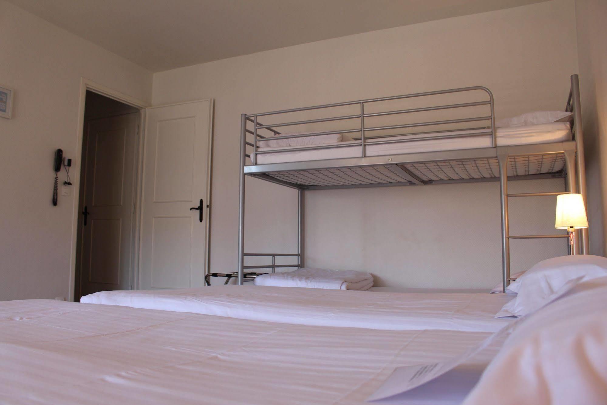 Hotel & Studios Astor Antibes Bagian luar foto
